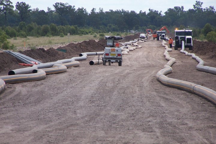 TARA_LayingGasPipeLine